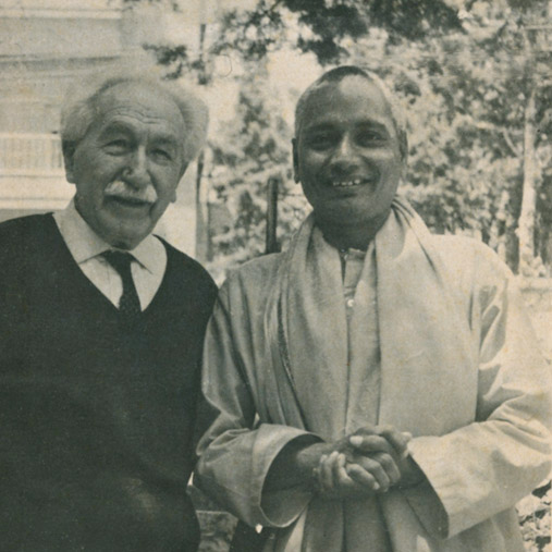 SiteFiles/photos/Swami Venkatesananda With Hugo Bergmann
